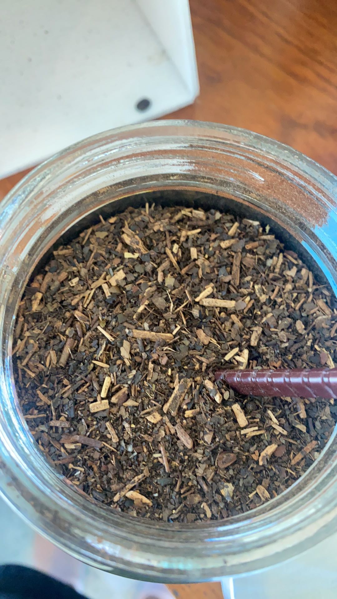 ผงพีช ขนาด 500 กรัม ชาพีช Peach Tea ผงชาพีชป่น ชาคุณภาพ มาตรฐาน อย. คัดสรรชาจากดอยพี้นที่เชียงใหม่ ราคามิตรภาพ ผลิตจากใบชาแท้ 3 สายพันธุ์ ทำให้ได้กลิ่นและรสชาติที่อร่อยและลงตัวสุด ๆ