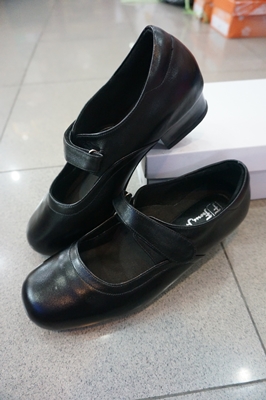 แบบเรียบร้อยมาก ใส่สบาย หน้ากว้าง