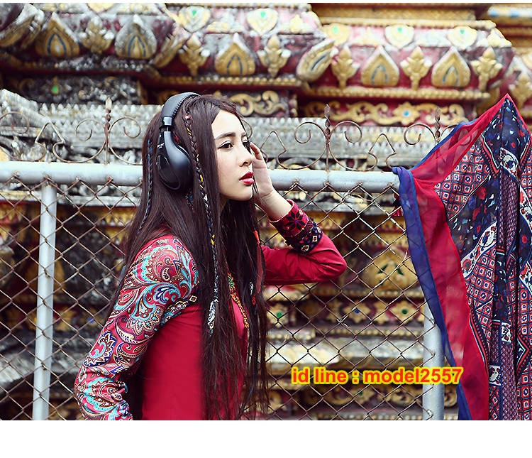 UM6103002 เสื้อยืดโมฮีเมียนแขนยาวคอกลมแต่งลายปะดอกไม้หวาน UM6103002 ตัว