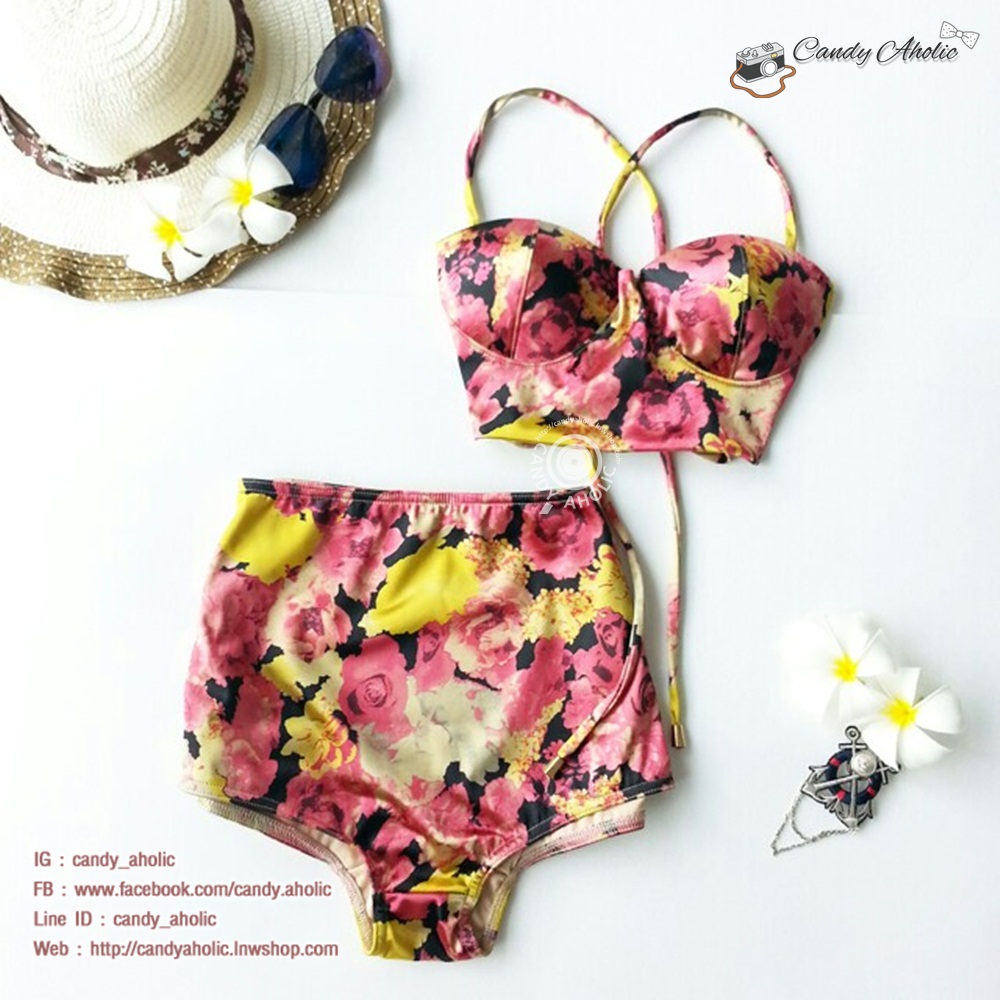 [Size S,M] ชุดว่ายน้ำทูพีช บราถักหลังลายดอกกุลาบแดง ผ้ามันเงา กางเกงเอวสูง