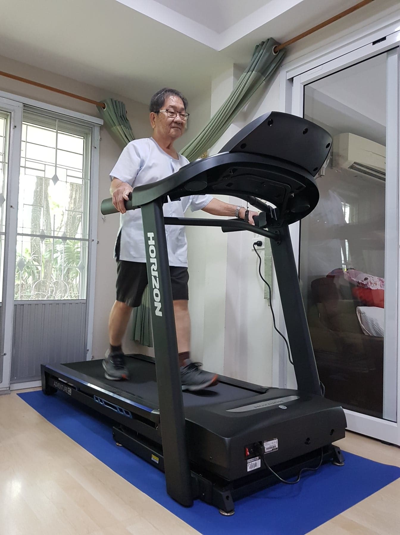 ลู่วิ่งไฟฟ้า Horizon ADVENTURE CL (มีส่วนลดพิเศษเพิ่ม)