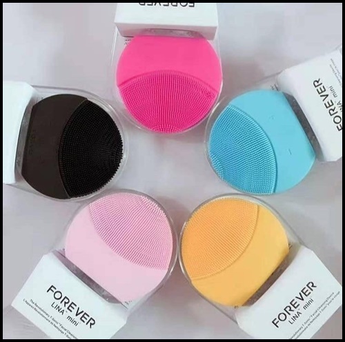 เครื่องทำความสะอาดผิวหน้า FOREVER