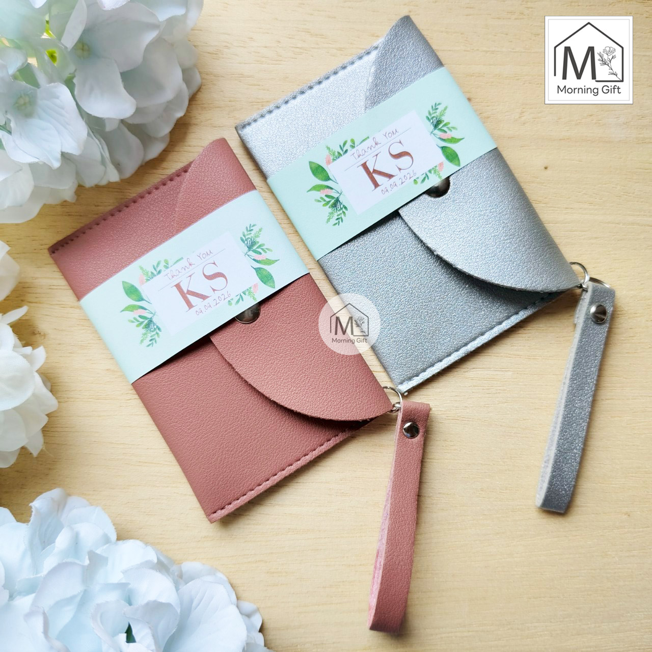 ของชำร่วยพรีเมียม : กระเป๋าสตางค์หนังใส่เหรียญ (เพิ่มปั๊มชื่อได้)