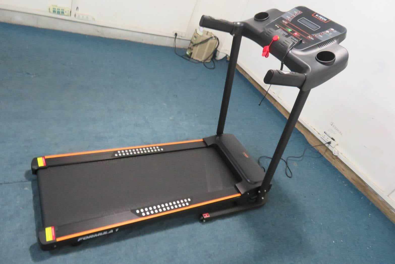 ลู่วิ่งไฟฟ้า V-TECH รุ่น Formular1 วีเทค