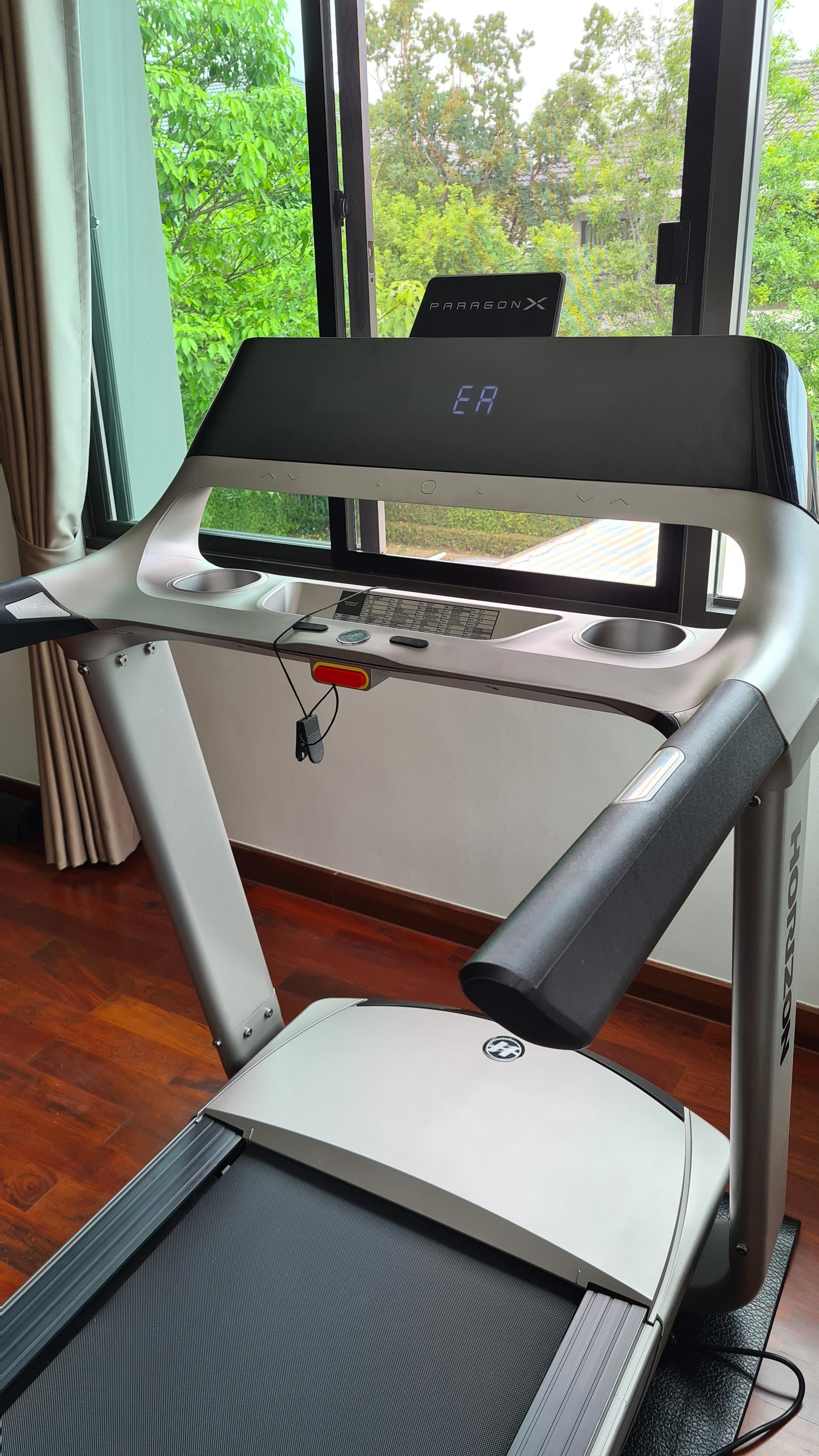 ลู่วิ่งไฟฟ้า Horizon ParagonX