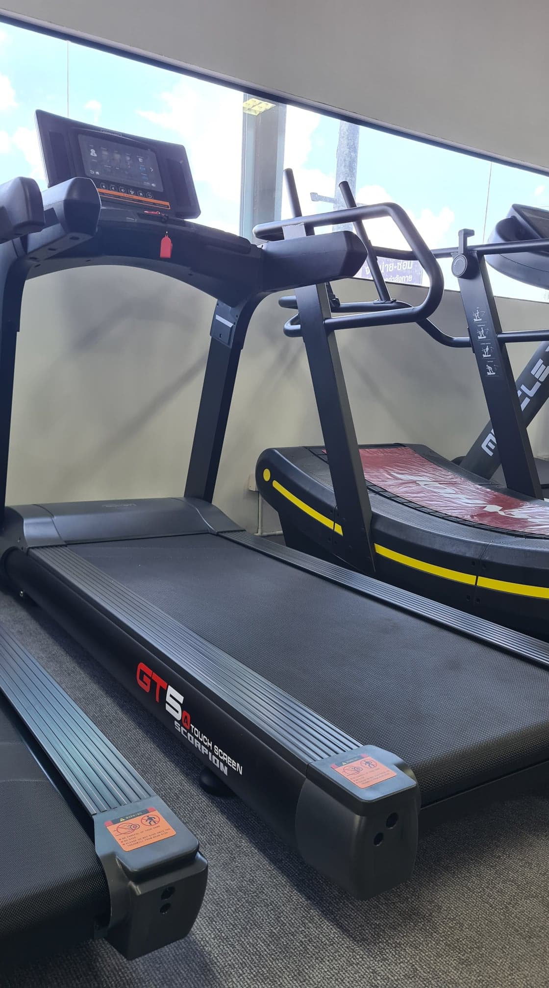 ลู่วิ่งไฟฟ้า Mercury GT5 / Touch Screen จอทัชสกรีน