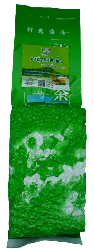 ชาอู่หลงตุ้งติ่ง ขนาด 100 กรัม ชาอู่หลงตุ้งติ่ง เบอร์ 19 ผลิตจากสายพันธุ์ชาอู่หลงก้านอ่อนเบอร์ 17 นำมาผ่านการหมักและอบเป็นพิเศษ สำหรับท่านที่ชื่นชอบชารสชาติขมๆเข้มๆ กลิ่นหอมชาแท้ๆ ไม่มีการปรุงแต่ง รสชาติขมๆ เข้มๆ ขมที่ปาก หวานชุ่มคอม กลิ่นก็หอมชื่นใจอีกด้