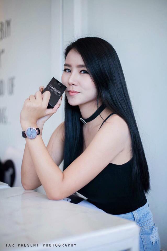 ชาโคล เซรั่ม บำรุงผม (PARIN CHARCOAL SERUM)