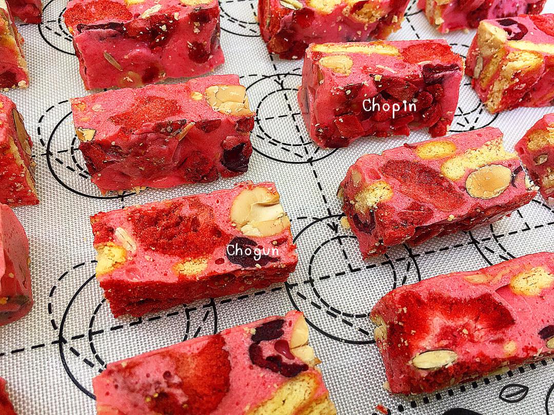 ผงสตอเบอร์รี่แท้ 100% Spray Dry 100g Strawberry Powder ไม่มีน้ำตาล ไม่มีสารปรุงแต่ง ละลายน้ำได้ ไม่มีตะกอน ผงสตรอเบอร์รี่ ผงสตอเบอรี่แท้ ทำสมูทตี้ เครื่องดื่ม เบเกอรี่ เค้ก คุกกี้ ไอศกรีม ชานม โยเกิร์ต ผงผลไม้แท้ Pure Dried Strawberry Powder ผงสตอเบอร์รี่