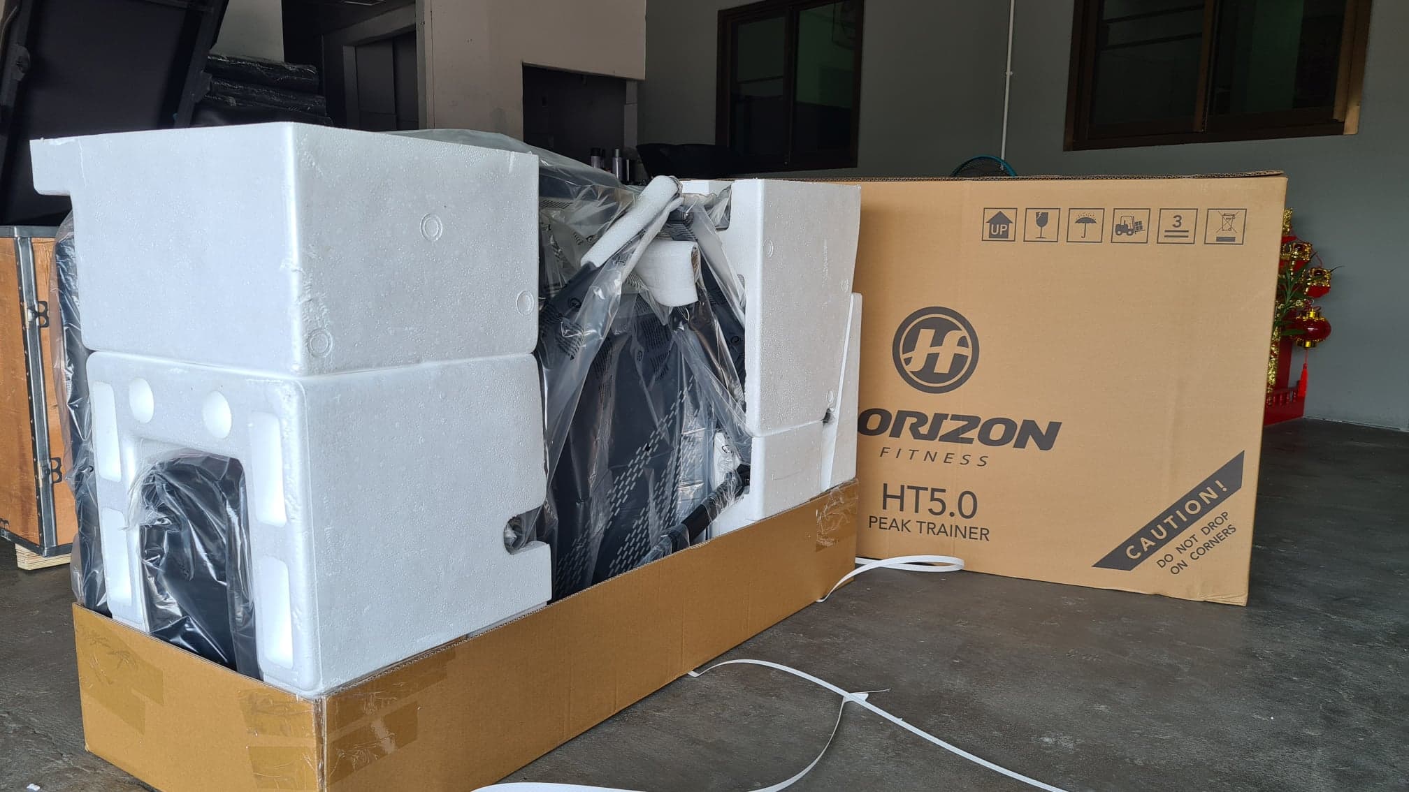 Elliptical horizon ht.50 peak trainer/เครื่องเดินวงรี