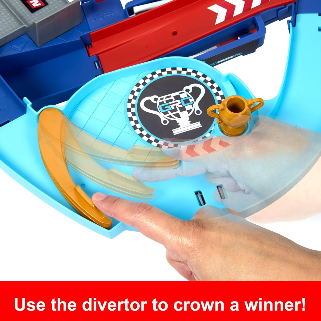 นำเข้า 🇺🇸 ซิ่งทะลุสนามแข่ง 🚗💨 กับ Mattel Disney and Pixar Cars Playset พร้อมรถ Lightning McQueen และ Francesco Bernoulli สนามแข่งกระโดดสุดมันส์ที่เด็ก ๆ ต้องหลงรัก ราคา 2,990 บาท