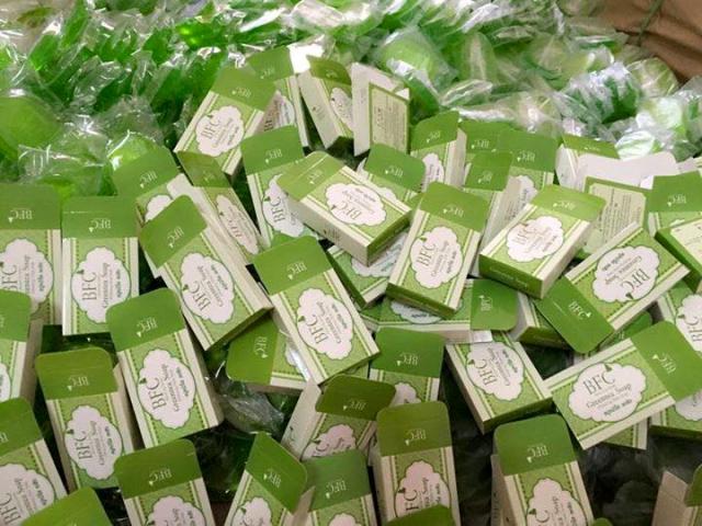 สบู่ชาเขียว BFC หน้าใส ลดสิว (BFC Greentea Soap) แพ็คเกตใหม่