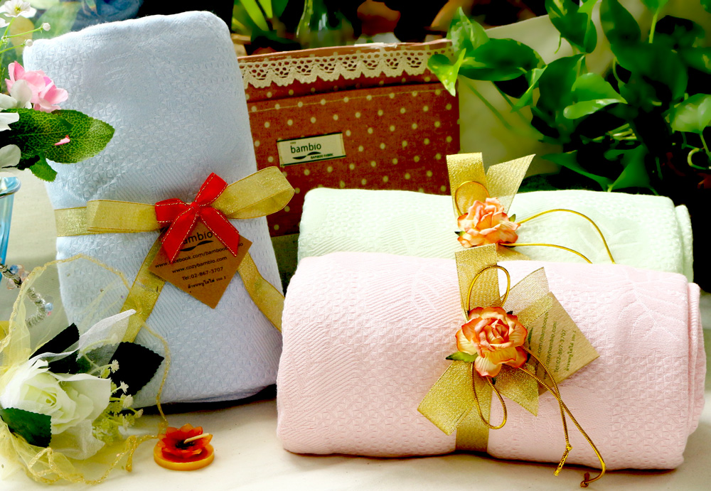 ผ้าห่มใยไผ่รับไหว้ (แบบเนื้อเรียบ)