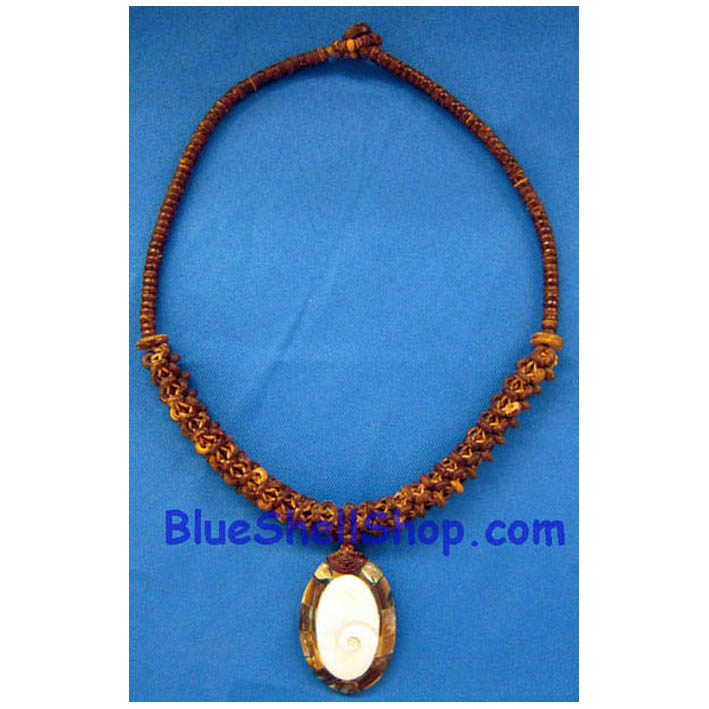 สร้อยกะลาจี้กลมขาวแดงจากเปลือกหอย