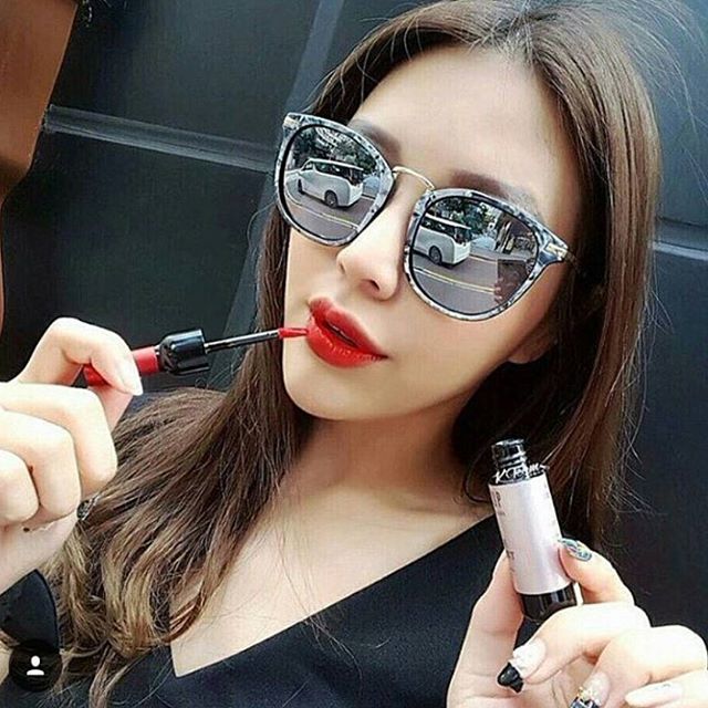 Wine Lip Tint ลิปทิ้นท์ขวดไวน์ โปรโมชั่นสุดคุ้ม