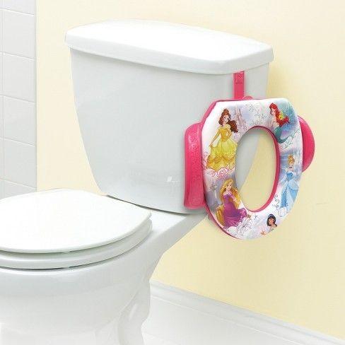 เบาะรองชักโครกเด็ก ลายเจ้าหญิง Disney Princess "Adventure is Waiting" Soft Potty Seat with Potty Hook