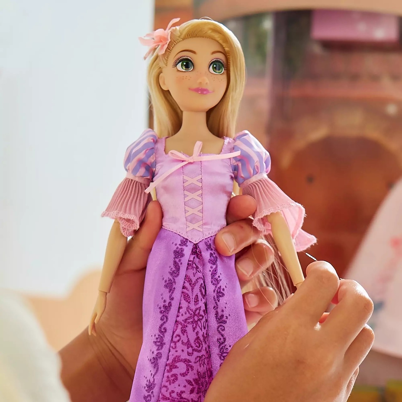 นำเข้า 🇺🇸 เซ็ทตุ๊กตาราพันและกิจกรรมระบายสีRapunzel Disney Story Doll - Tangled 11" ราคา 1,590 บาท