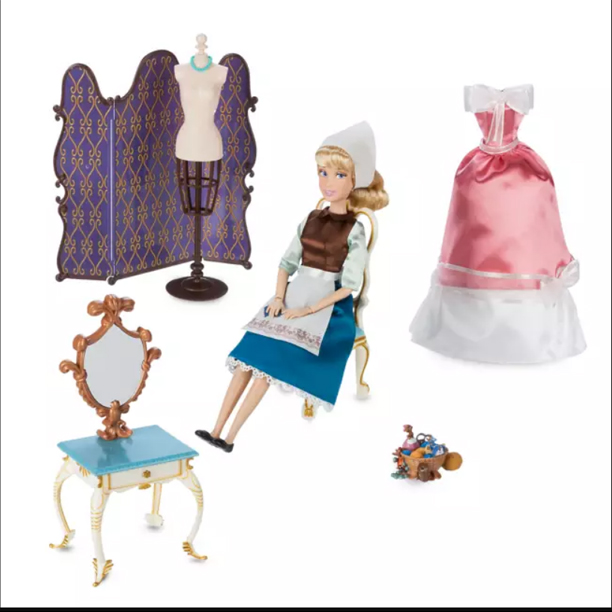 ตุ๊กตา Cinderella Classic Doll with Vanity Play Set ราคา 1,890 - บาท