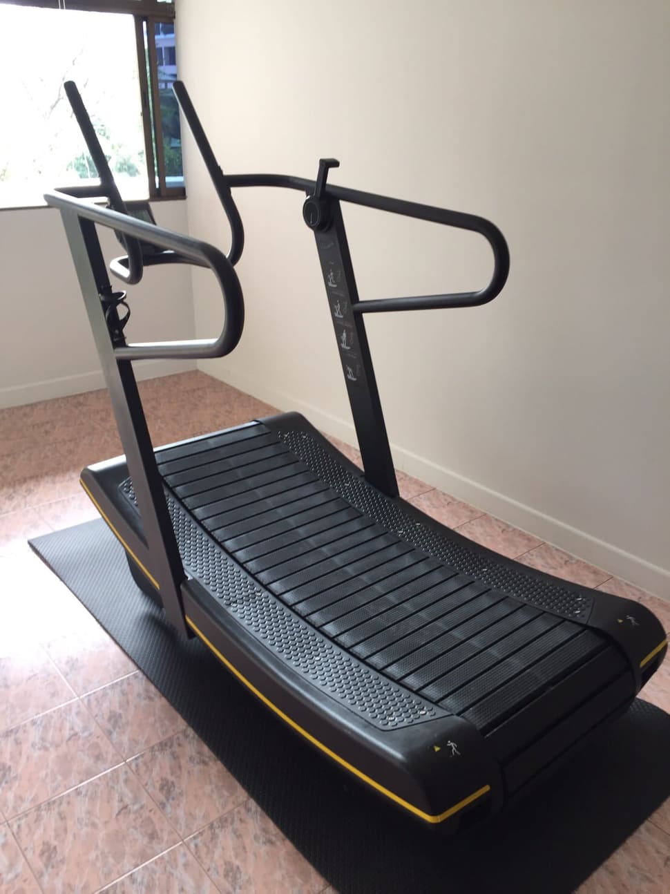 ลู่วิ่งไม่ใช้ไฟฟ้า ลู่วิ่งไม่มีมอเตอร์ ลู่วิ่งNon Motor ลู่วิ่งโค้ง