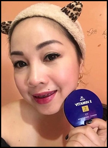 แป้ง ARON VITAMIN E UV Moisturizing Powder