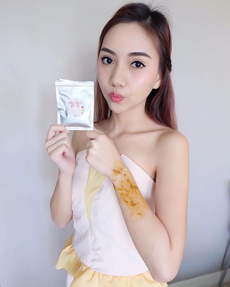 สครับขมิ้นมะขาม (Turmeric scrub)