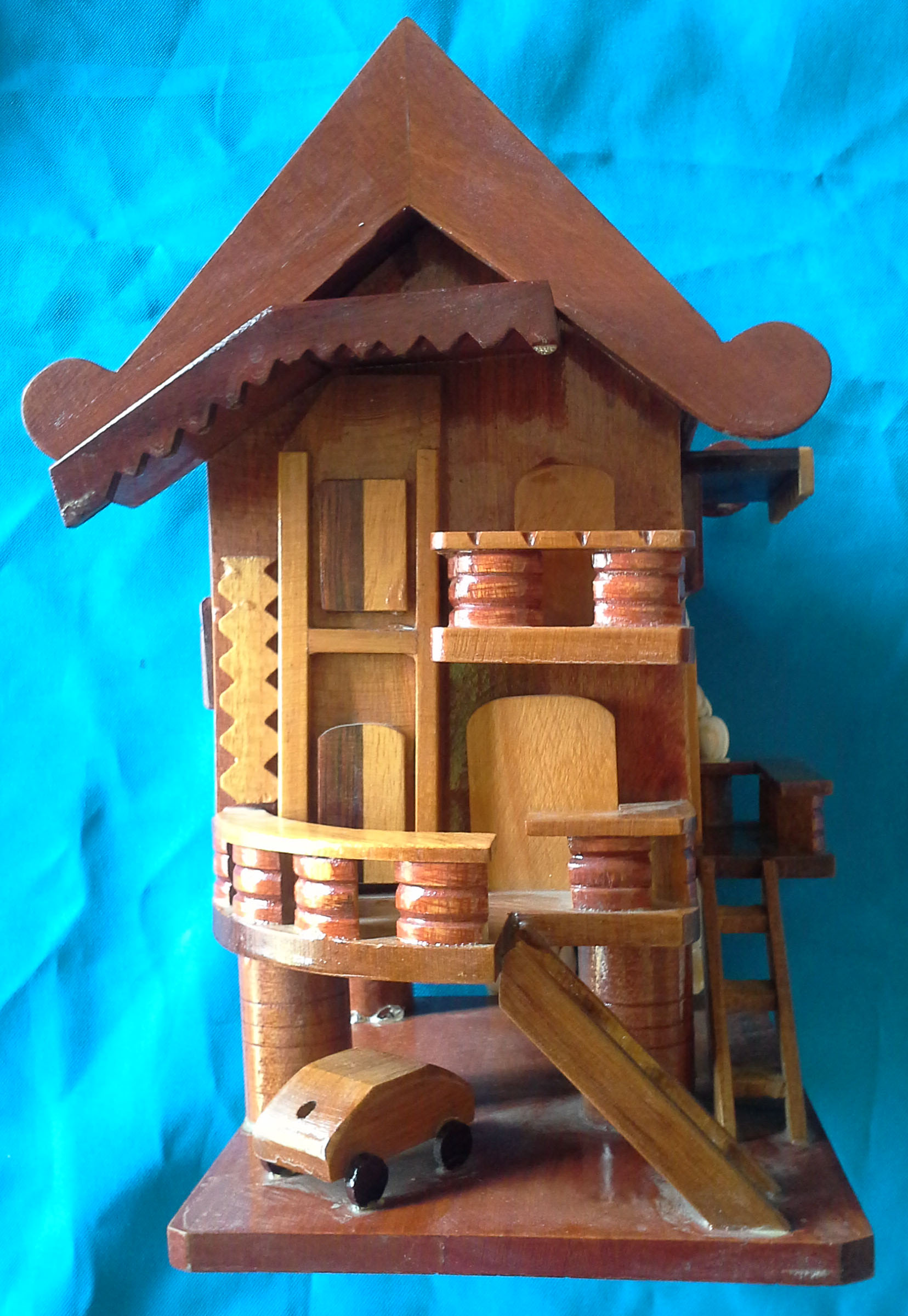 บ้านไม้ออมสิน