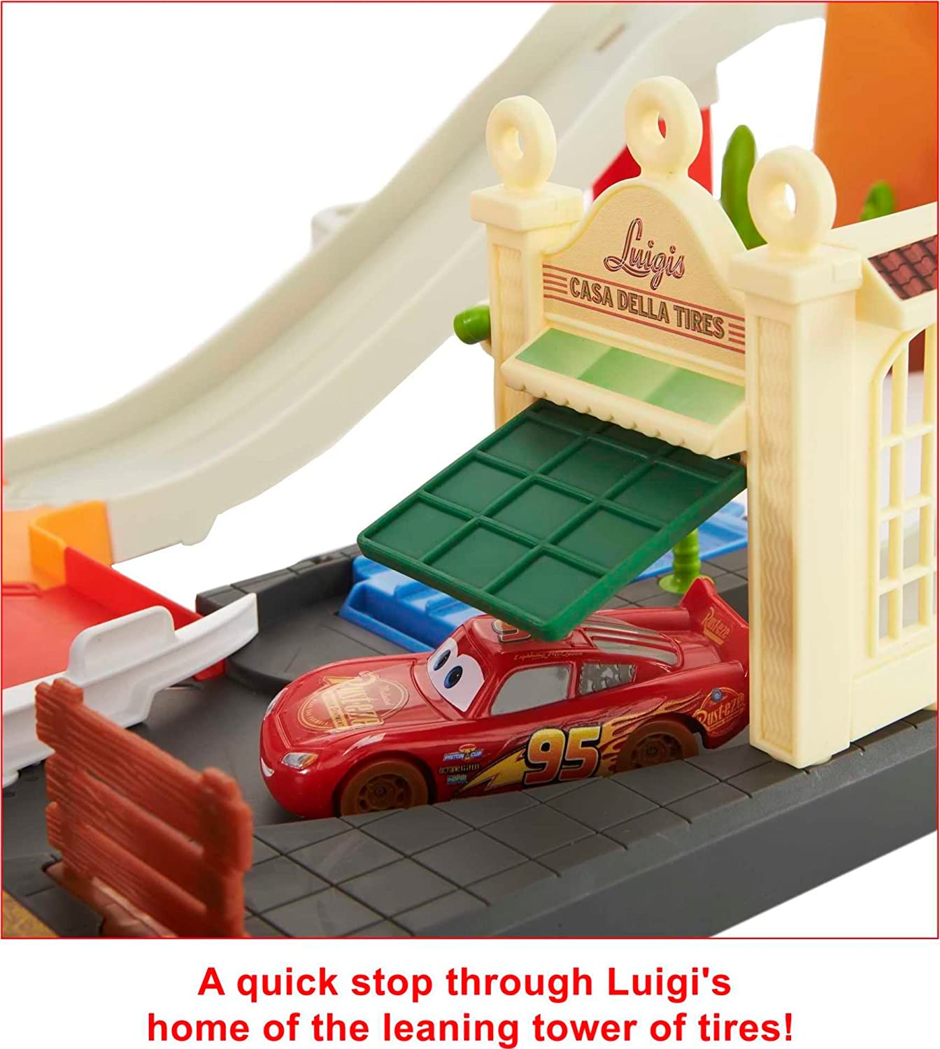 ชุดราง Disney Pixar Cars Lightning McQueen ราคา 1,690.- บาท