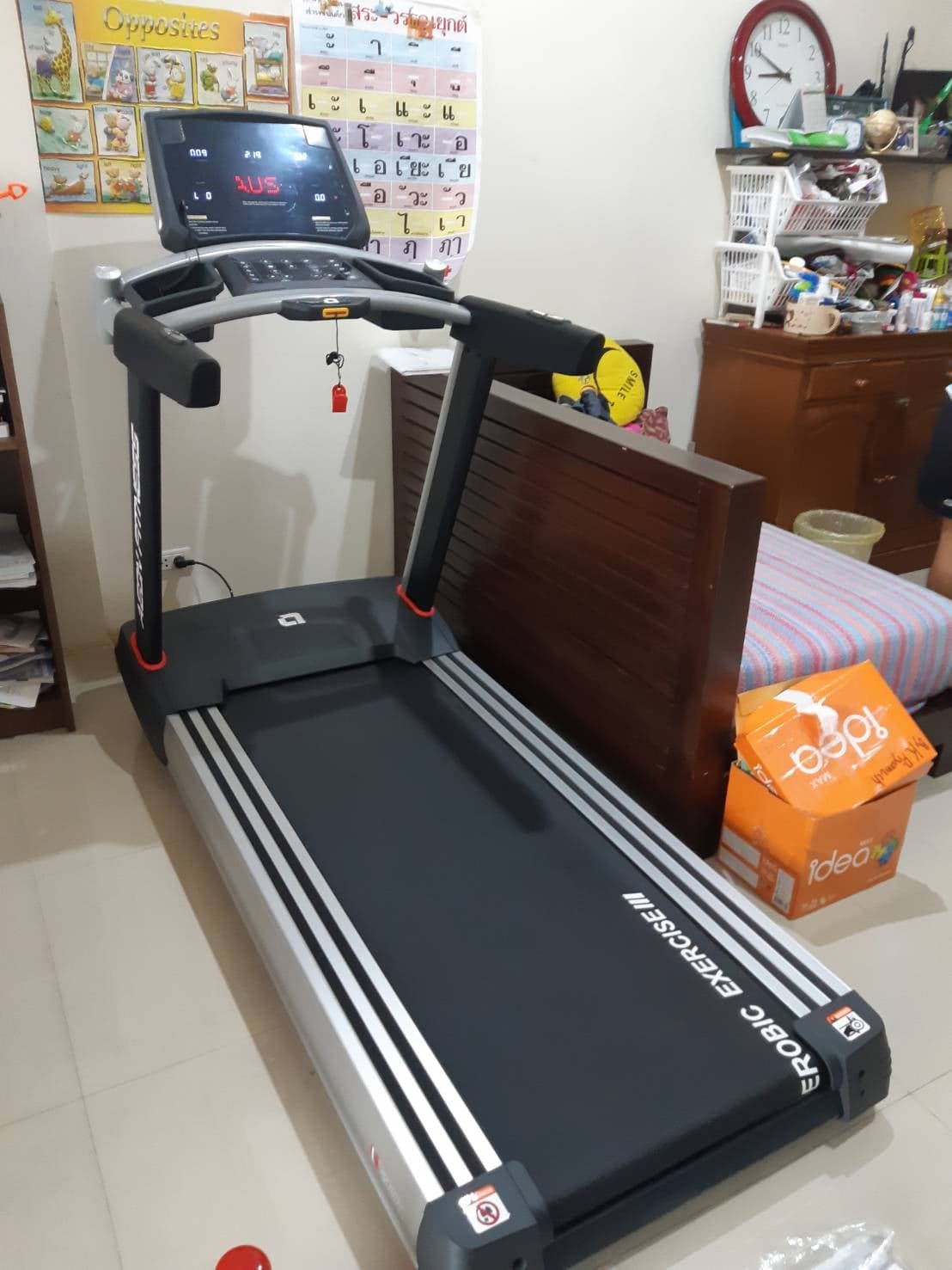 ลู่วิ่งไฟฟ้าAeonFitnessรุ่นAZ60 / Motor AC 4 HP