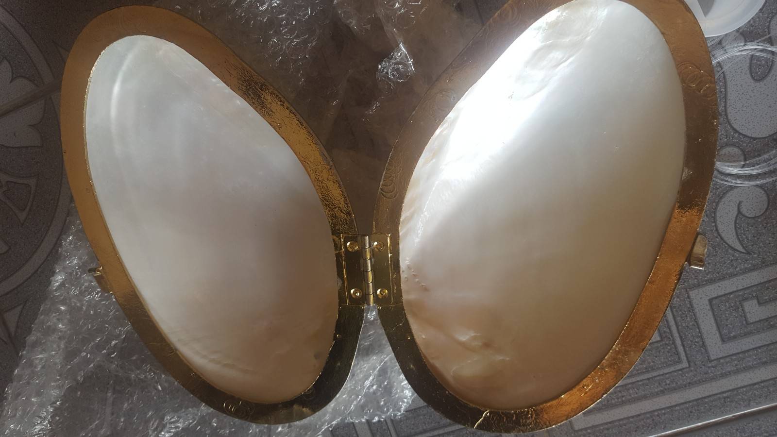 กระเป๋าเปลือกหอยมุกไซตจัมโบ้