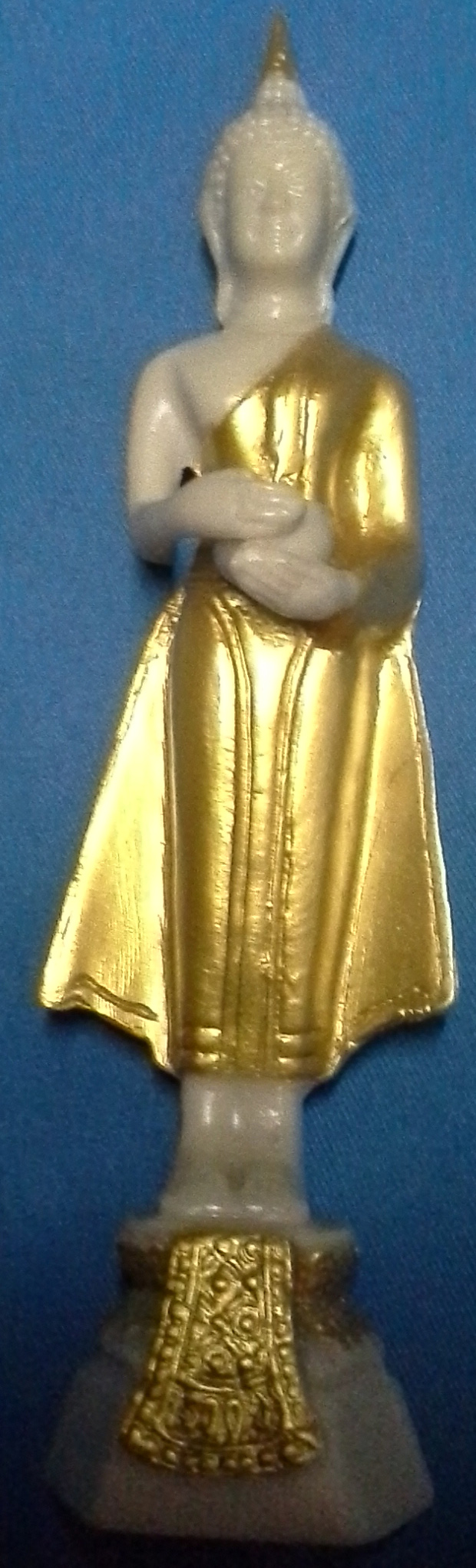 เรซิ่นทองพระประจำวันพุธ