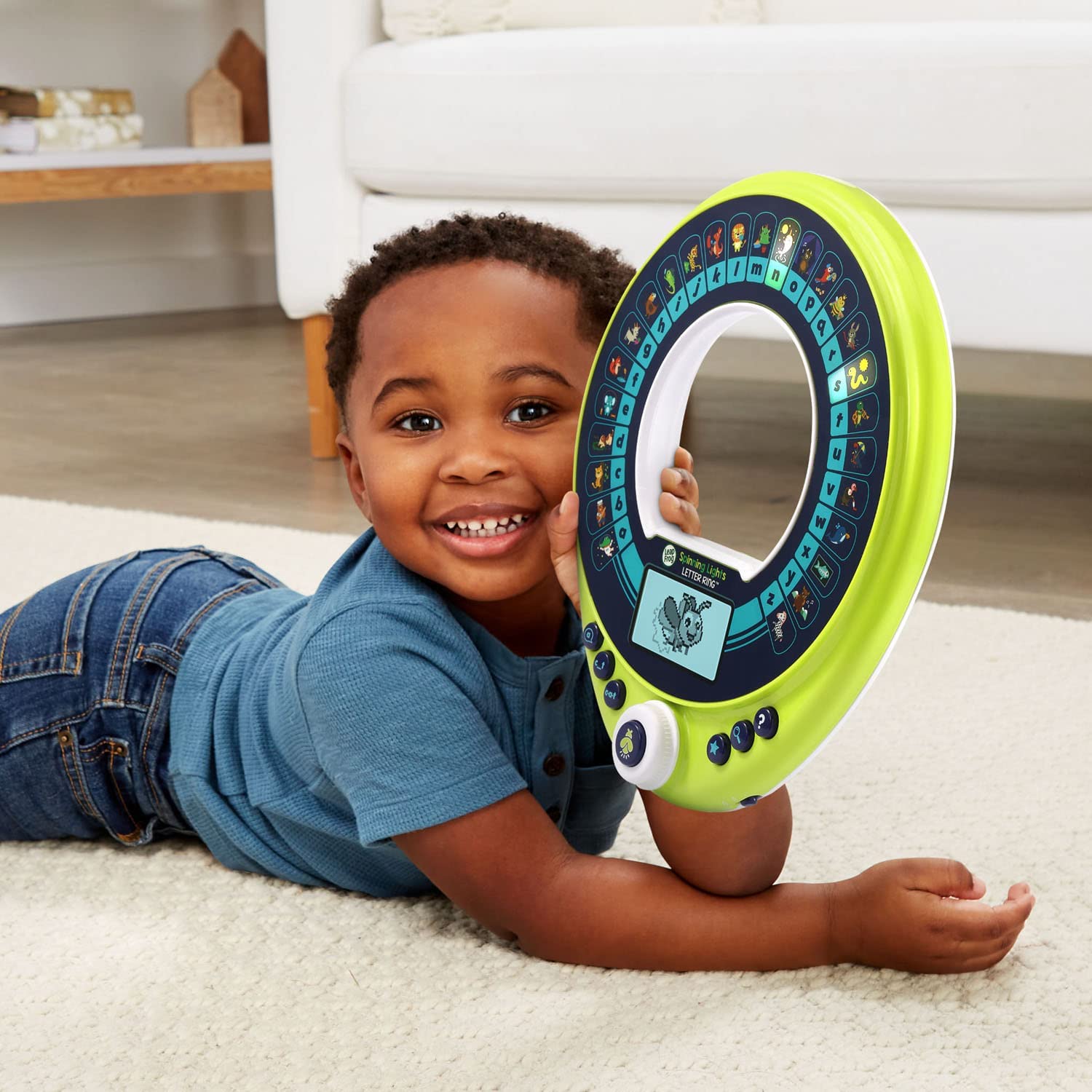 วงแหวนสอนภาษาLeapFrog Spinning Lights Letter Ring ราคา 1,990.- บาท