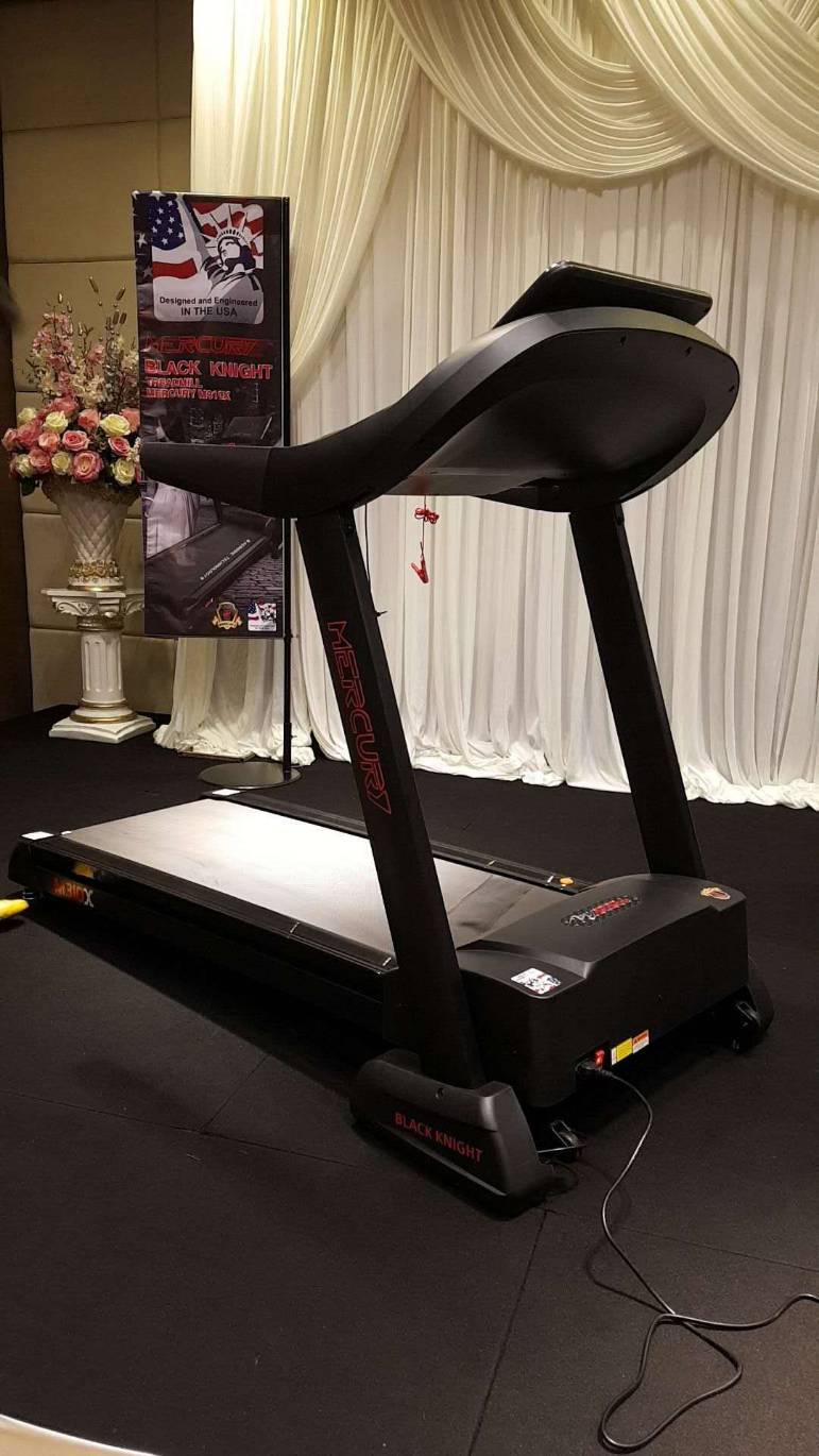 ลู่วิ่งไฟฟ้า Mercury M310X/6.0 hp ขายตัวโชว์