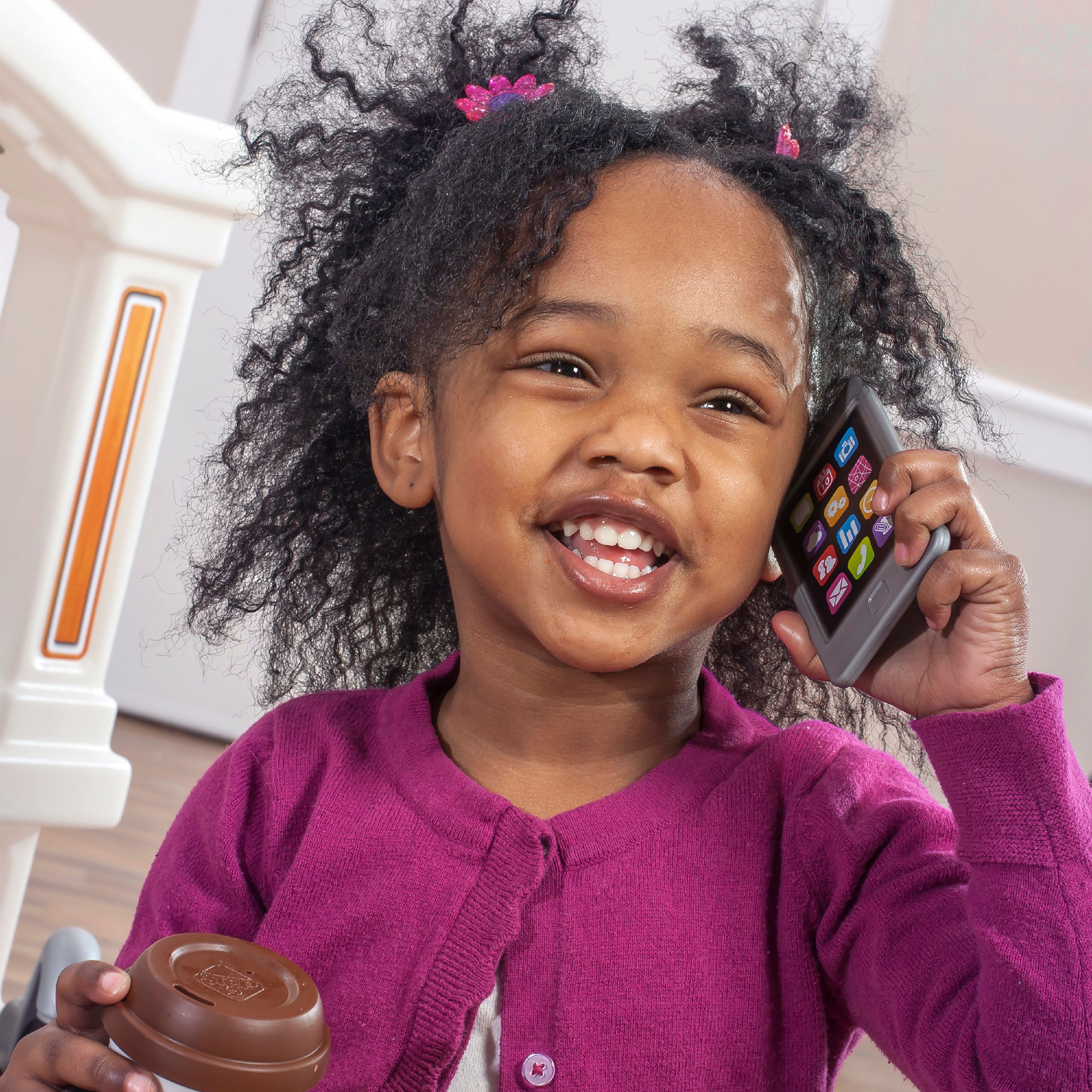 📣📣 พร้อมส่ง ! ครัว Step2 Fun with Friends Play Kitchen with 38 Piece Accessory Set - Brown ราคา 6,900 บาท