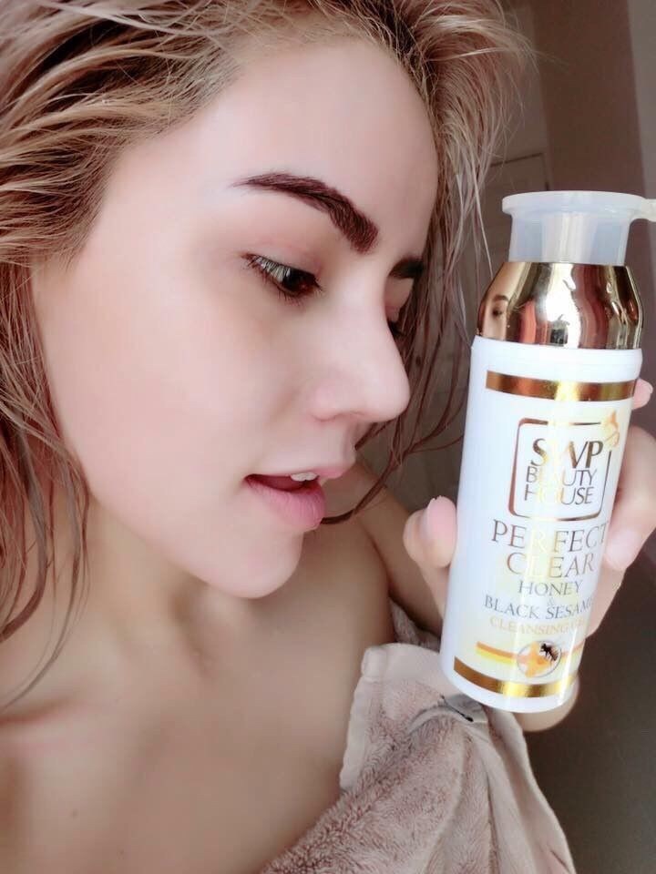 เจลล้างหน้าน้ำผึ้งงาดำ (Perfect Clear Honey & Black sesame Cleansing Gel)