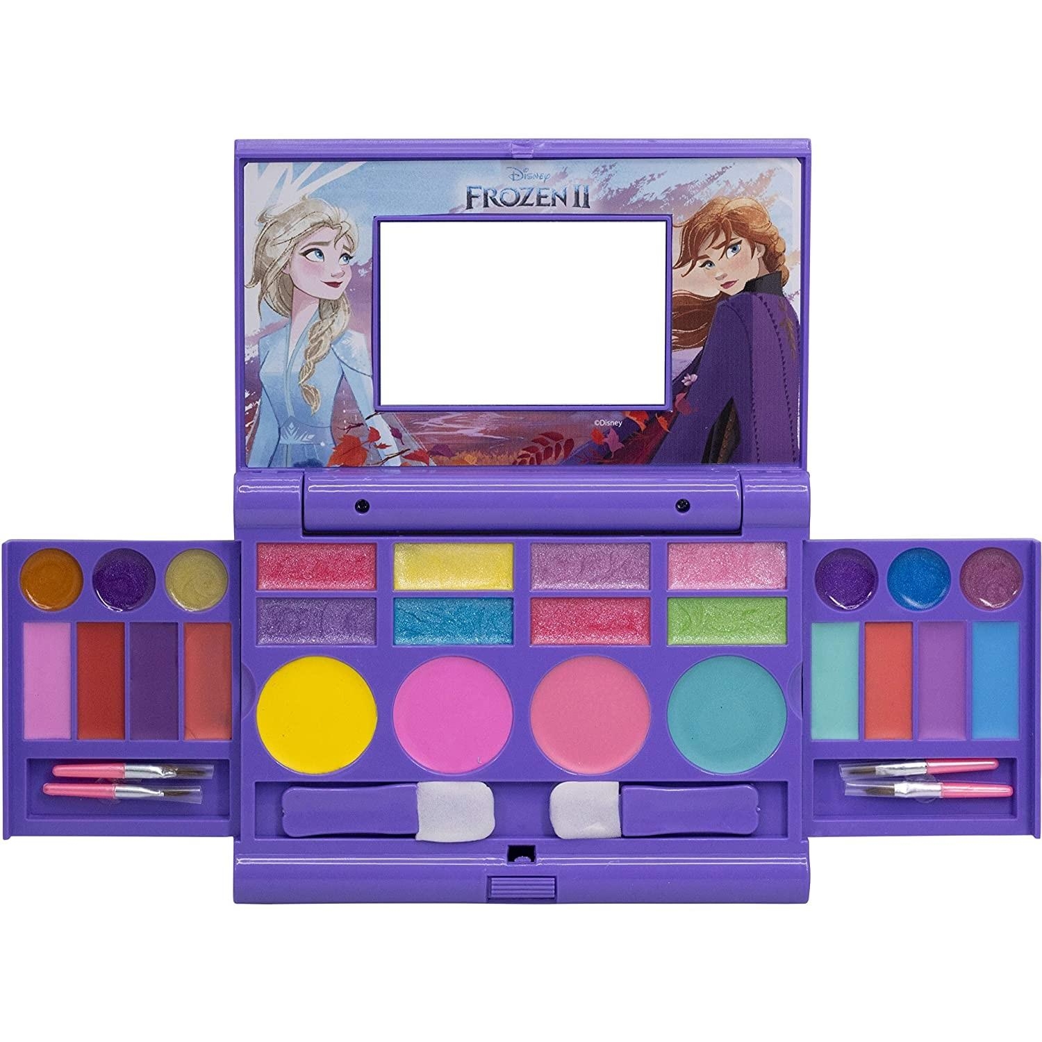 เซตแต่งหน้าTownley Girl Frozen 2 Cosmetic Compact Set with Mirror Colorful Portable Foldable Make Up Beauty Kit For Girls Visit the Townley Girl Store ราคา : 990 บาท