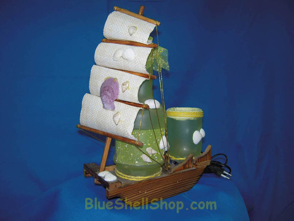 โคมไฟเรือสำเภาหอย