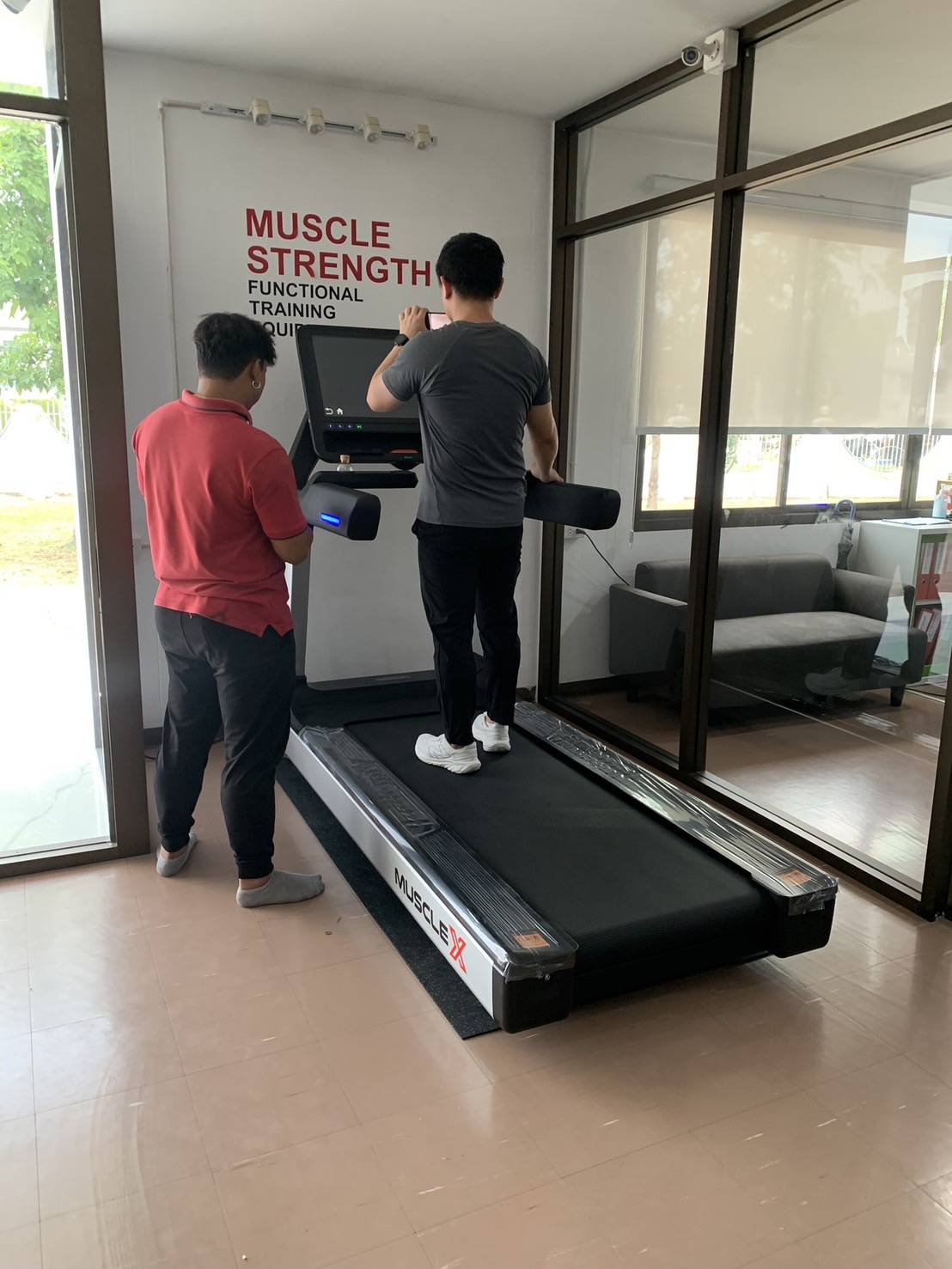 ลู่วิ่งไฟฟ้าMuscleX GT X Max Touch Screen ทัชสกรีน, ลู่วิ่งไฟฟ้ามอเตอร์AC, ลู่วิ่งไฟฟ้าฟิตเนส, ลู่วิ่งไฟฟ้าราคา