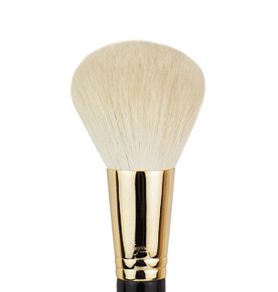 SIGMA :: F95 - Powder - 18K Gold แปรงปัดหน้าด้ามทองคำ 18K สุดหรู ออกแบบมาพิเศษเพื่อการแต่งหน้า พร้อมให้คุณได้สัมผัสการแต่งหน้าที่หรูหรา มีระดับ