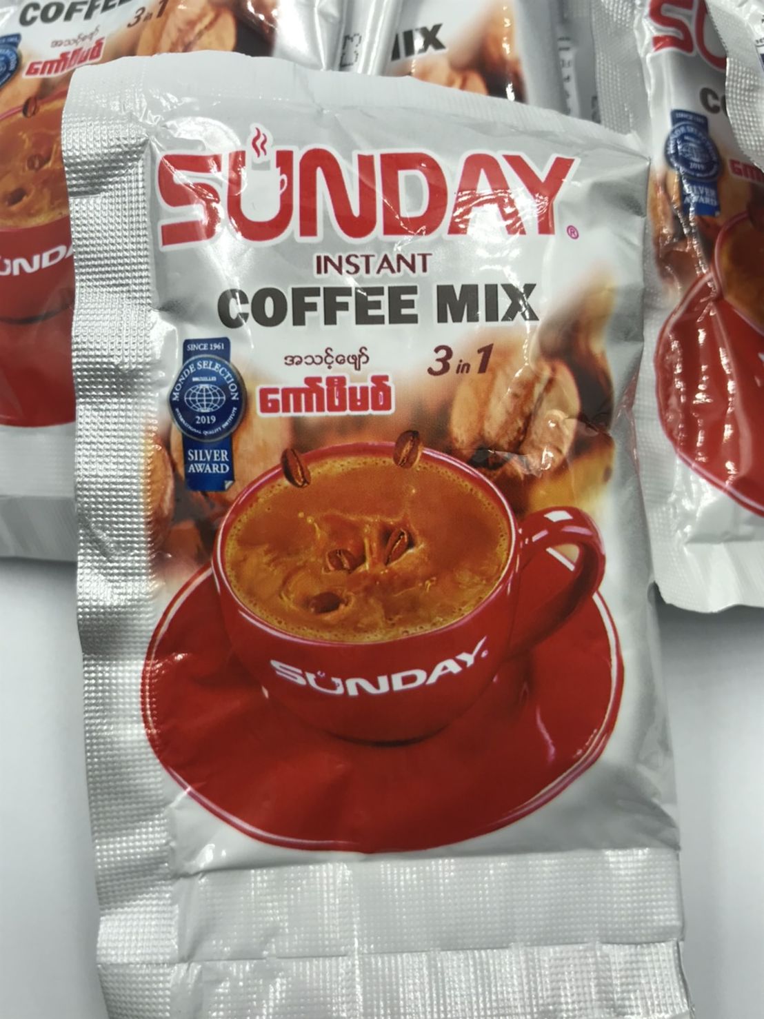 กาแฟพม่า Burmese coffee กาแฟสำเร็จรูป 3in1 Sunday CoffeeMix บรรจุ 30 ซอง กาแฟพม่า sunday กาแฟ 3in1 พรอมดื่ม (1 ถุง 30 ซอง) กาแฟ กาแฟพม่า SUNDAY Coffeemyanmar food myanmar အစားအစာ myanmar ပစၥည္း