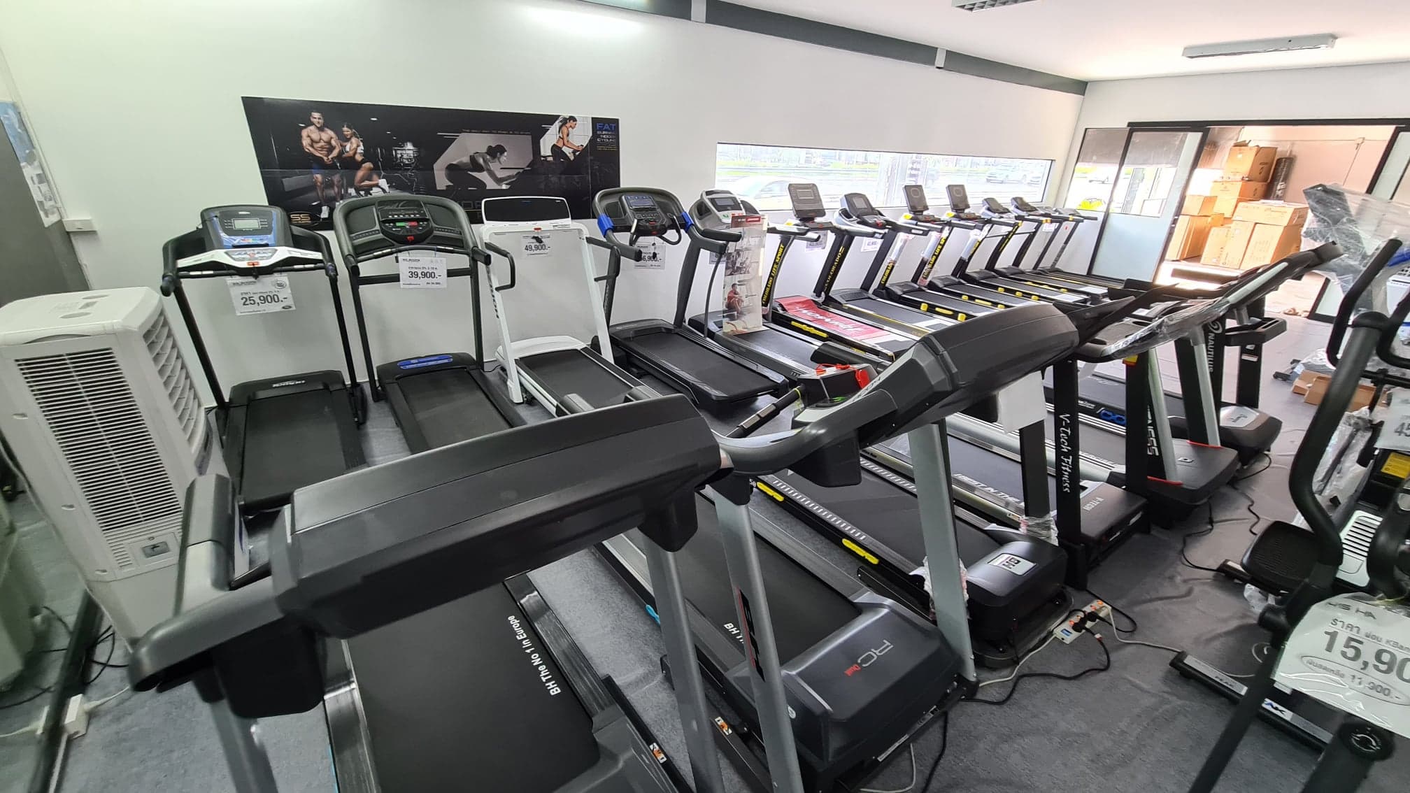 ลู่วิ่งไฟฟ้า COLORADO รุ่น 9538/ AC3.0HP