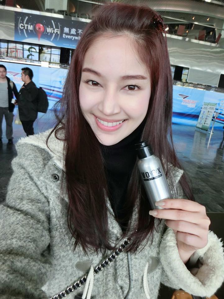 Voox Detox Charcoal วอกดีท๊อกซ์ชาร์โคล ผงถ่านวอก ล้างหน้า