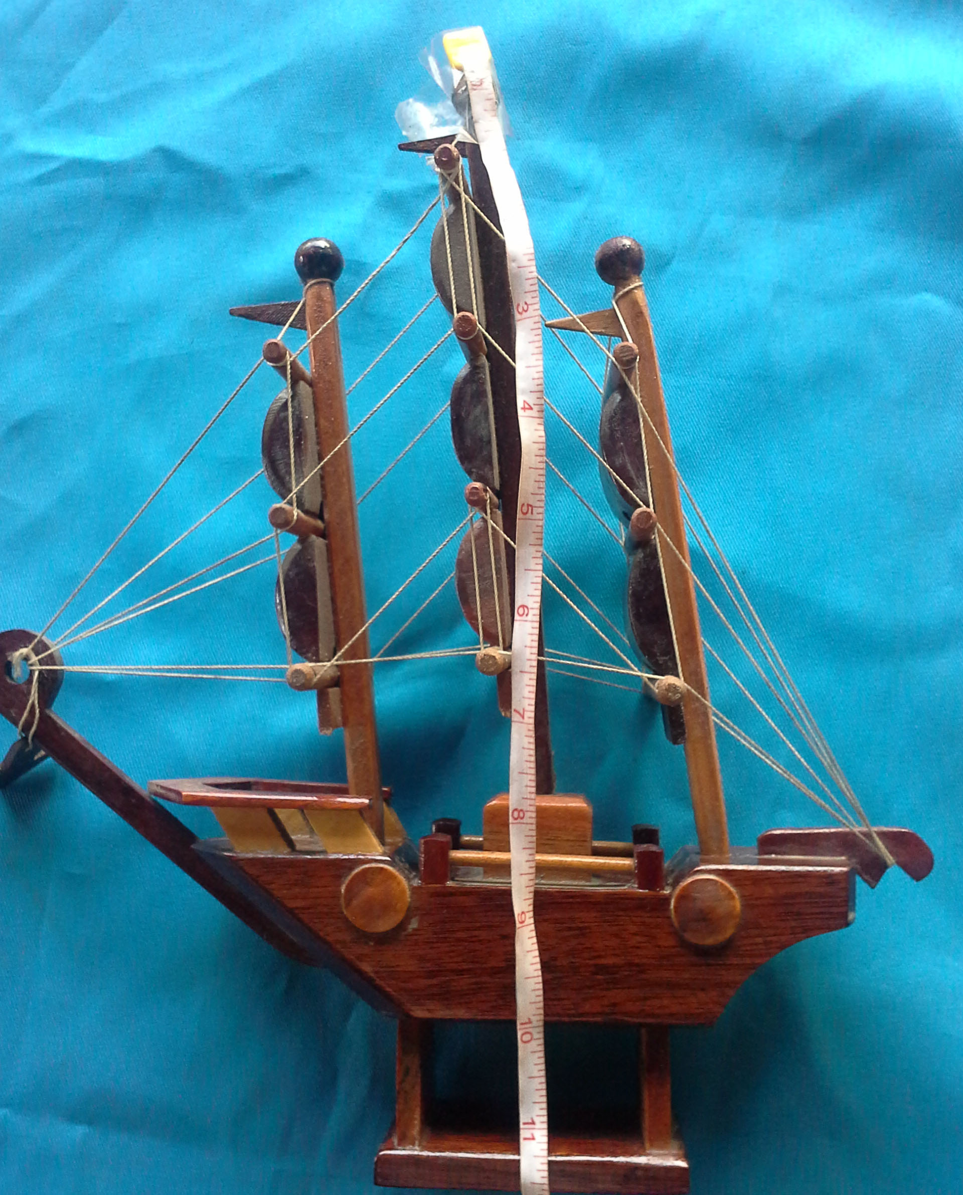 สำเภาไม้สักขนาดเล็ก9นิ้ว