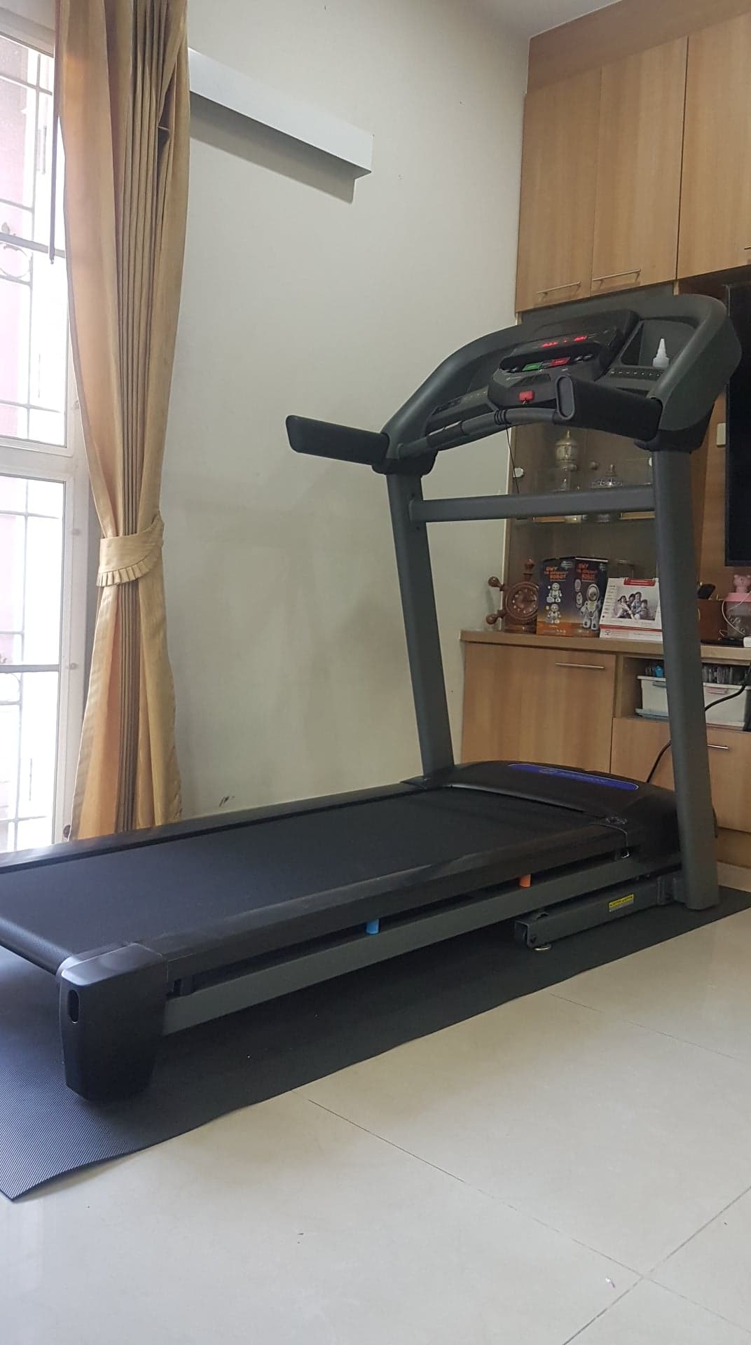 ลู่วิ่งไฟฟ้า Horizon T101