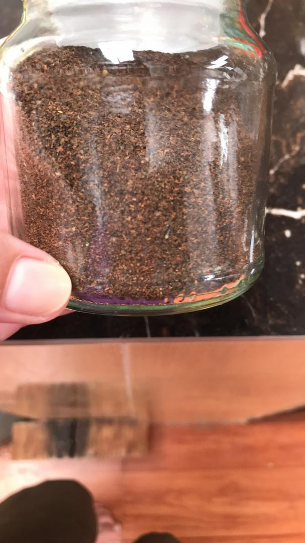 ชายอด (หัวชา) ขนาด 500 กรัม มี อย. ชาสำหรับใช้ปรุงชาให้ได้รสชาติหอมและเข้มตามต้องการ สามารถปรุงในชาเขียวและใบชาไทยให้มีความหอมและเข้มตามชอบ สามารถสร้างความเข้มและความหอมได้ตามชอบ สร้างความต่างทุกเมนูชา สด สะอาด ชงชาเย็น ชาร้อน ชาดำ ชามะนาว