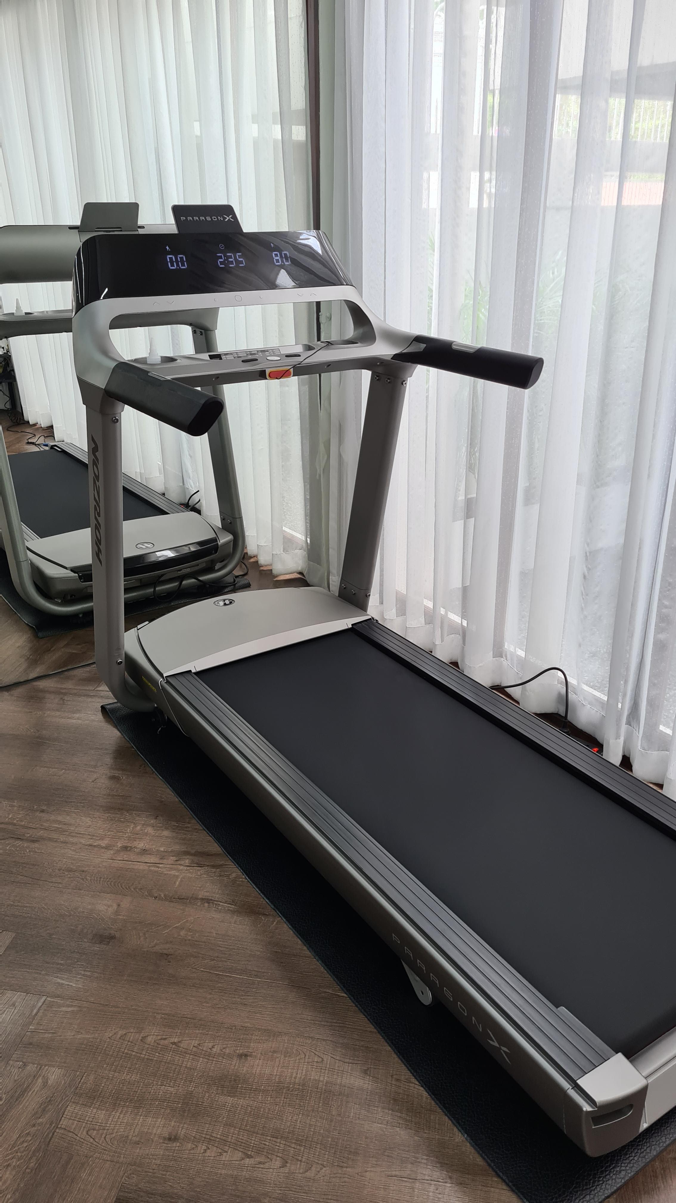 ลู่วิ่งไฟฟ้า Horizon ParagonX