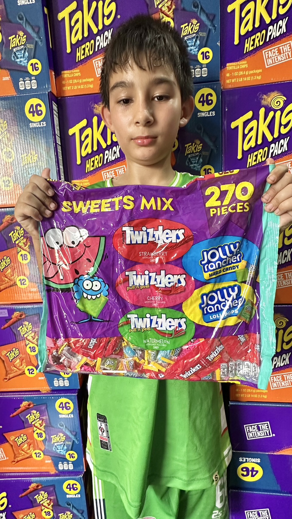 นำเข้า🇺🇸 ลูกอม Sweet Mix~ Twizzlers Strawberry, Cherry Pull'n'Peel, Watermelon Jolly Rancher Hard Candy and Lollipops 270 ชิ้น ราคา 1,990 บาท