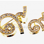 เข็มกลัดไว้ทุกข์เลข๙ ประดับเพชรสวารอฟสกี้ สีทอง