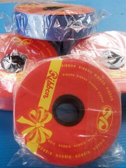 ริบบิ้นสีต่าง ๆ 2"