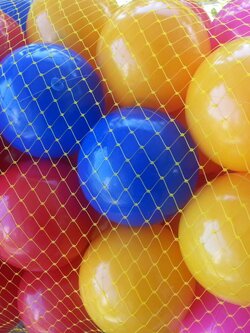 ลูกบอลสี(คละสี)