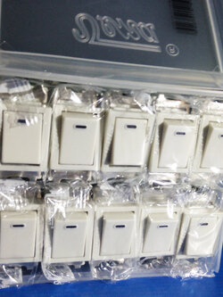 สวิสท์ฝังบล็อกลอย